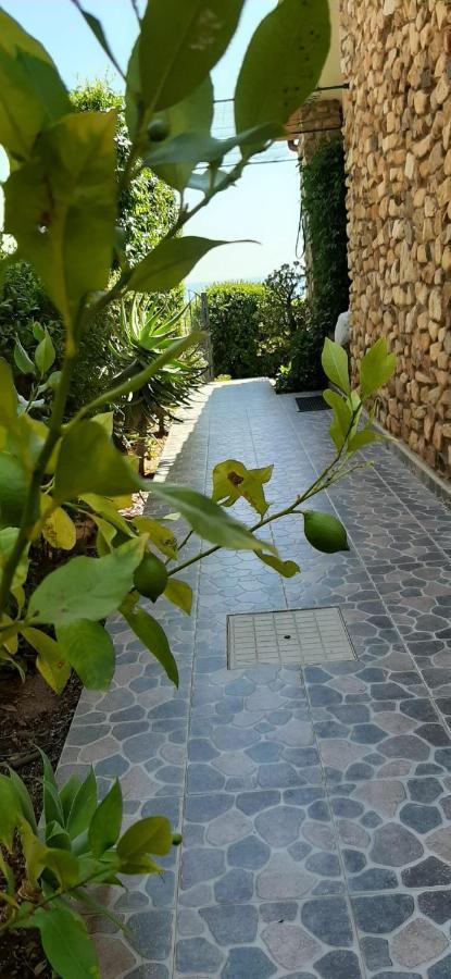 Villino Matilde Villa คอสตาเรย์ ภายนอก รูปภาพ